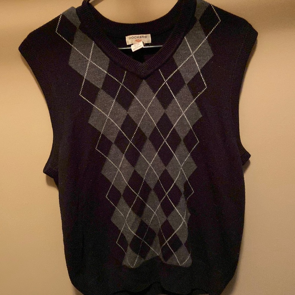 Dockers sweater vest